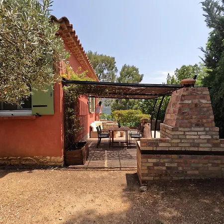 Avec Jardin Dans Rocaille Apartmán *