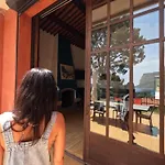 アパート Avec Jardin Dans Rocaille カシ