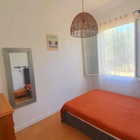 Apartment Avec Jardin Dans Rocaille Cassis