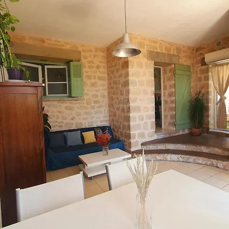Apartamento Avec Jardin Dans Rocaille