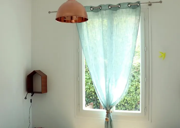 Avec Jardin Dans Rocaille Cassis